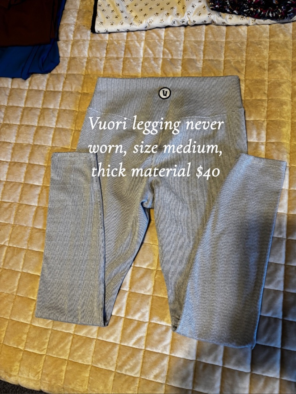 Vuori Light Gray Ribbed Leggings